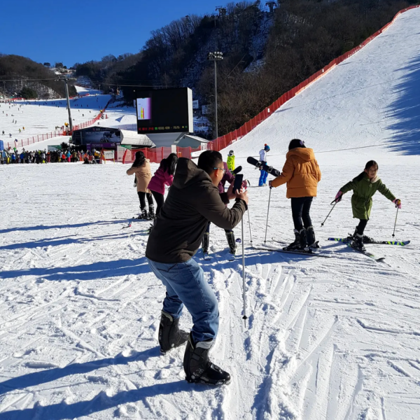 Private preset Tour : Vivaldi Ski Resort + Strawberry Farm - Image 2